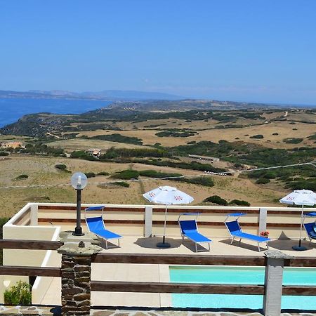 Agriturismo Finagliosu Palmadula ภายนอก รูปภาพ