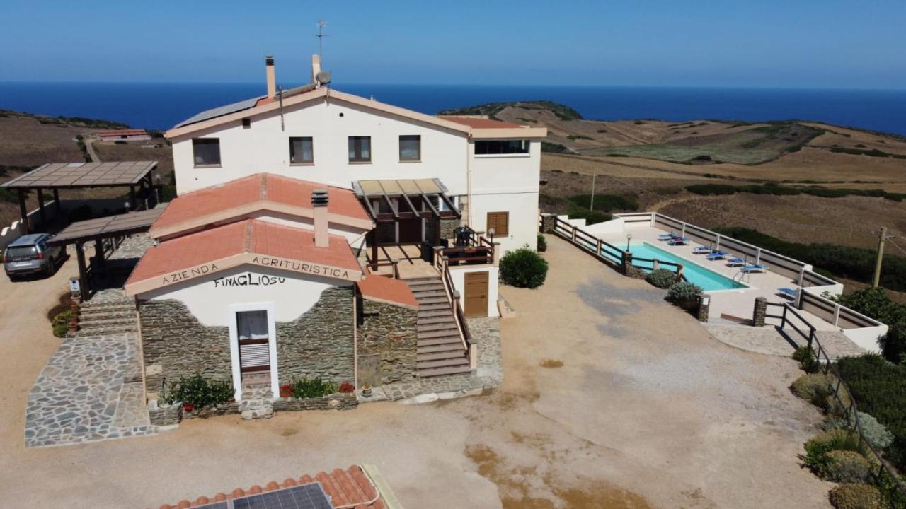 Agriturismo Finagliosu Palmadula ภายนอก รูปภาพ