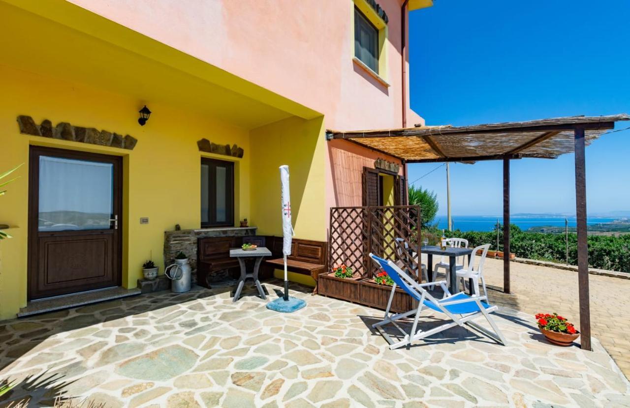 Agriturismo Finagliosu Palmadula ภายนอก รูปภาพ