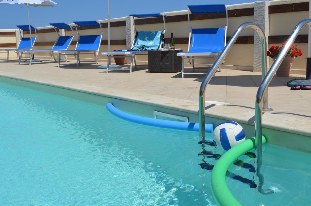 Agriturismo Finagliosu Palmadula ภายนอก รูปภาพ