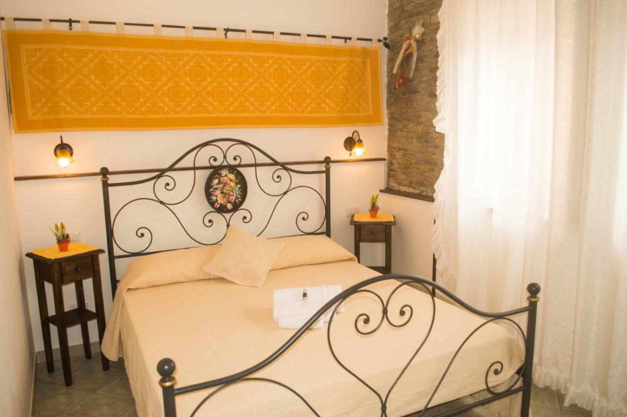 Agriturismo Finagliosu Palmadula ภายนอก รูปภาพ