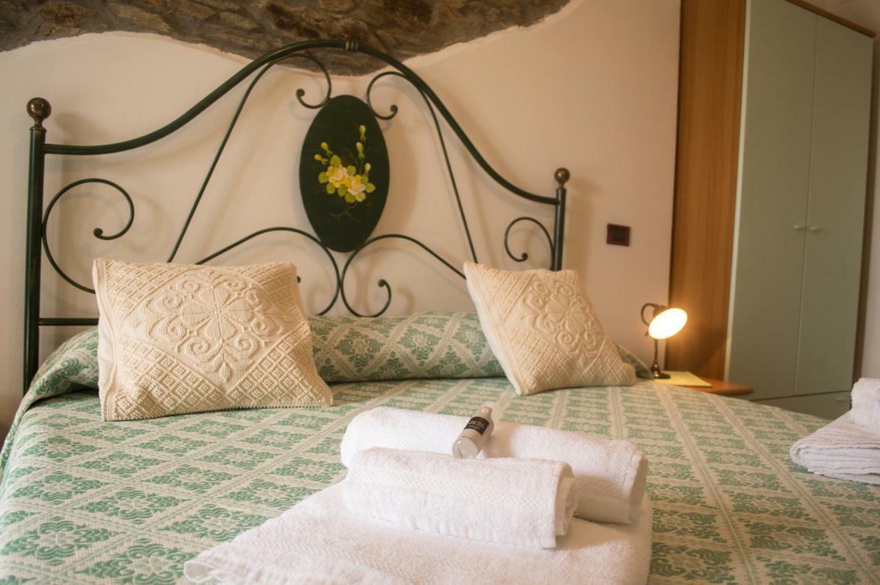Agriturismo Finagliosu Palmadula ภายนอก รูปภาพ
